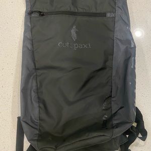 Cotopaxi Del Dia Luzon 18 liter backpack RARE ALL BLACK with Cotopaxi pouch